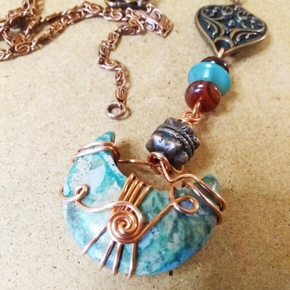 One-Of-A-Kind! Crescent Moon Necklace! Elaborately Sectioned Wire Wrapped Design - Picture 3 of 14
